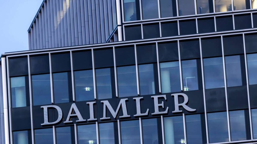Daimler: Pembuat mobil Swabia membayar dengan baik