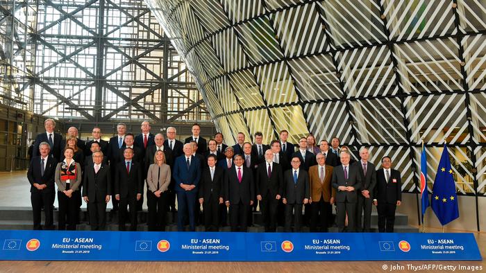 Pertemuan Menteri Luar Negeri UE ASEAN 2019