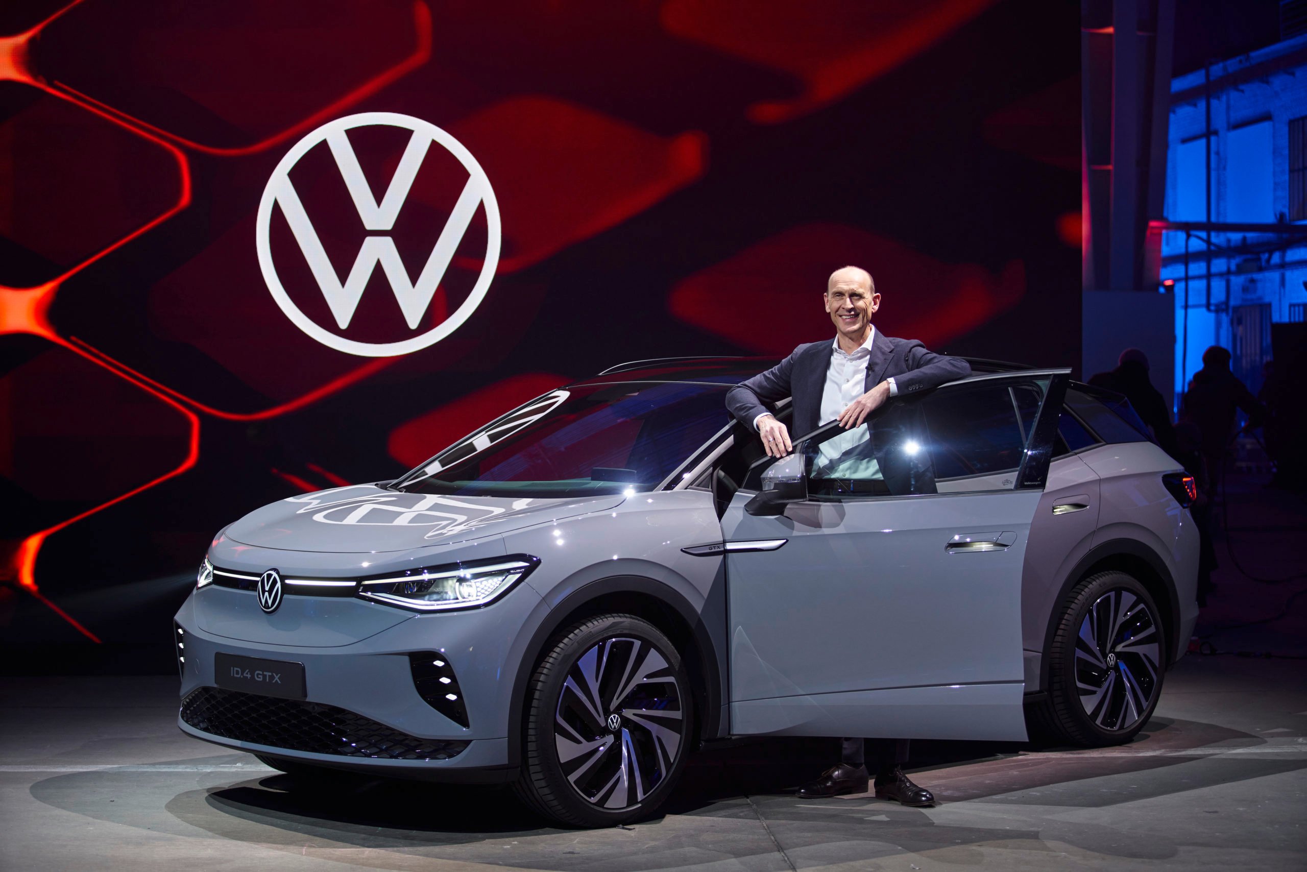 Ralf Brandstätter, CEO merek Volkswagen, percaya tidak ada alternatif untuk memperluas energi terbarukan.