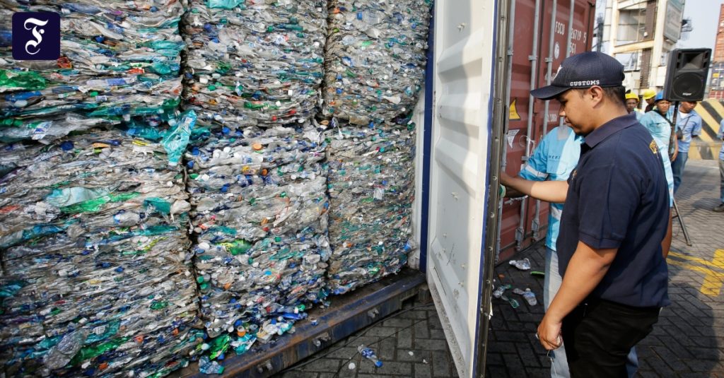 Jerman mengekspor lebih sedikit sampah plastik