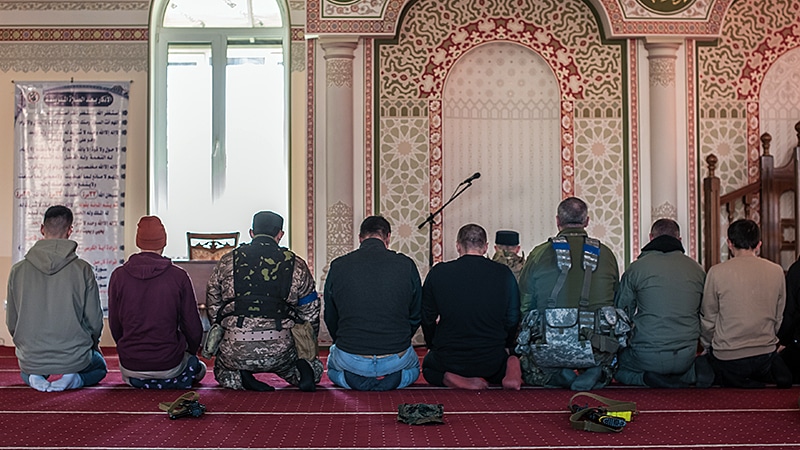Muslim Ukraina Berperang - The Islamic Journal